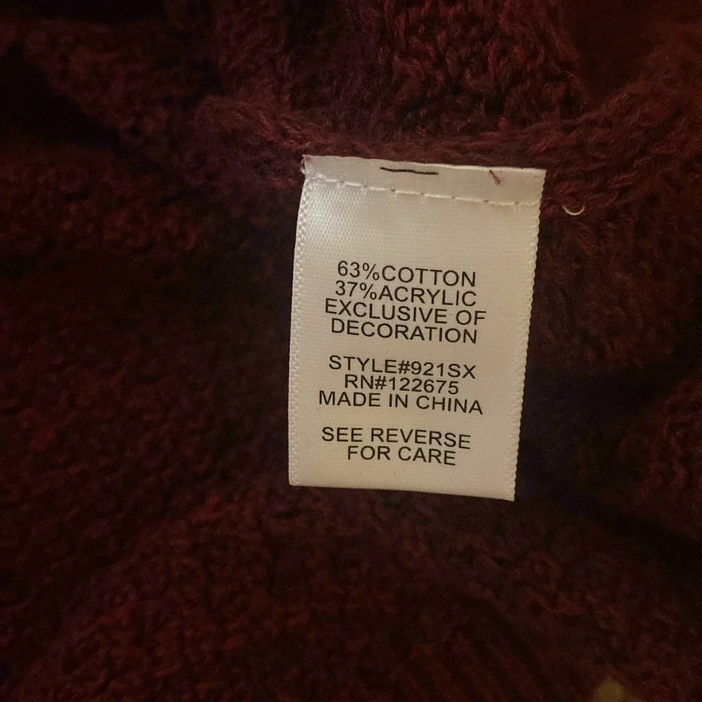 Maroon knit Long Sweater - Picture 8 of 10